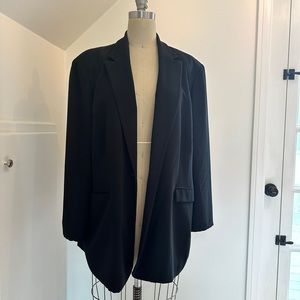 COPY - Women’s black lined blazer